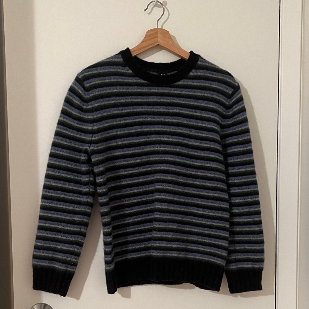 GAP Men's Crewneck Sweater - Black and Gray Stripes